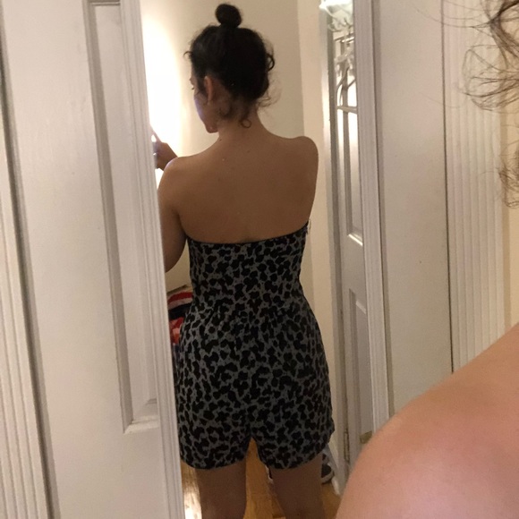 Strapless romper - Picture 2 of 4